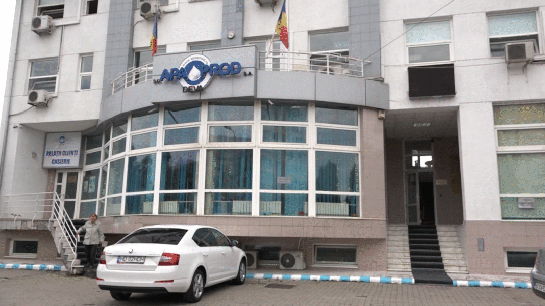 10.000 DE UTILIZATORI ON-LINE ÎN INTERACȚIUNE CU APA PROD DEVA INVESTIȚII ÎN PROCESUL DE DIGITALIZARE ȘI AUTOMATIZARE A OPERAȚIUNILOR ÎN CADRUL SOCIETĂȚII