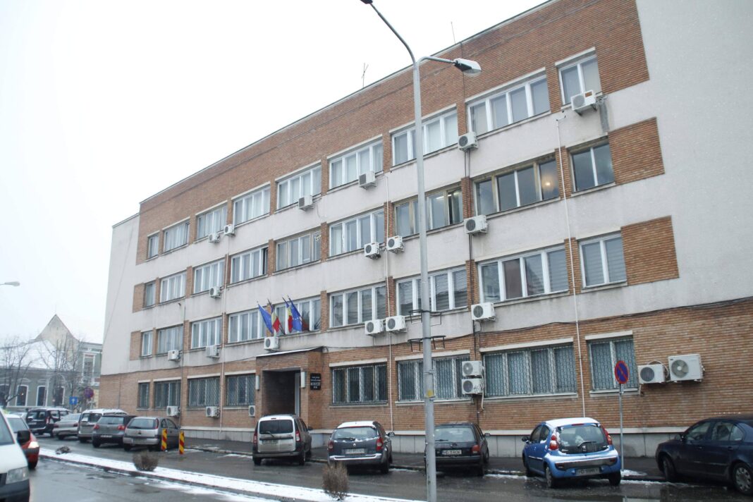 Cinci societăți de stat din județul Hunedoara pe lista celor 27 de companii cu cele mai mari datorii la stat