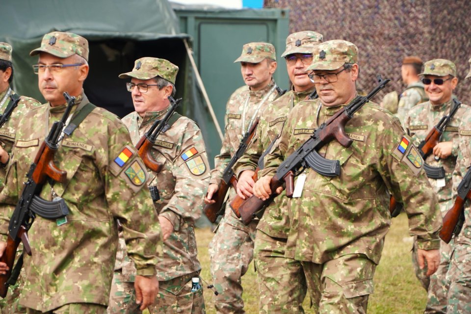 REZERVIȘTII HUNEDORENI CHEMAȚI LA UNITĂȚILE MILITARE