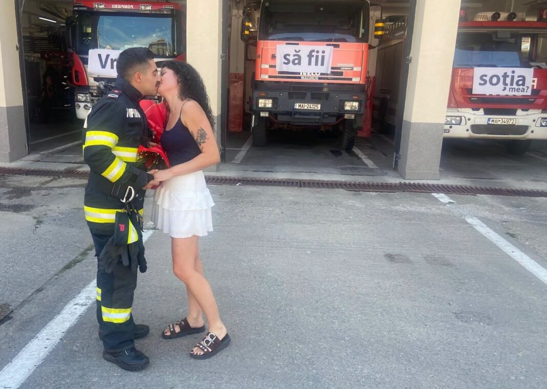 Mari emoții în fața Detașamentului de pompieri Deva