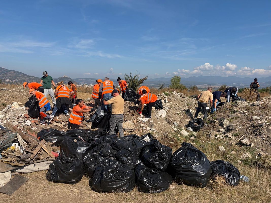 Ziua de Curățenie Națională 2026: Mobilizare de amploare la Deva și în județul Hunedoara pentru un mediu mai curat